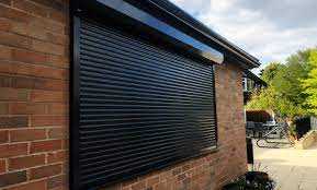 ALL ABOUT THE MANUAL ASSEMBLY OF ROLLER SHUTTERS